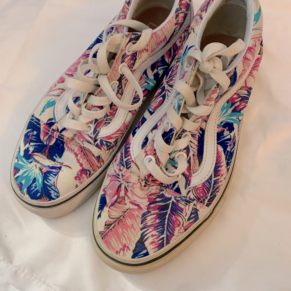 Tropical woman’s canvas Vans. Woman’s size 7.5.